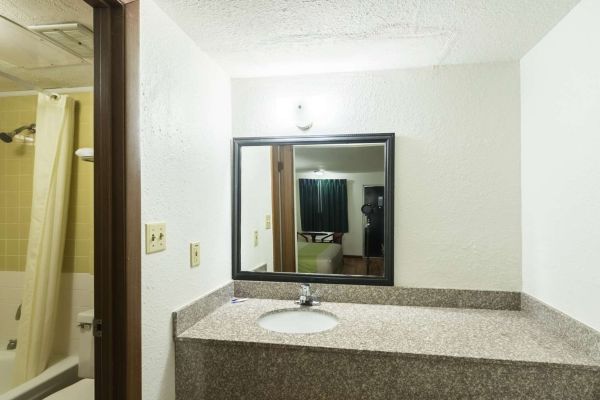 MOTEL 6 MATTOON IL (Magnet)